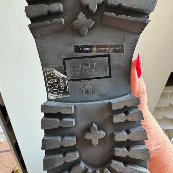 ARKET Leather Chunky Loafer - Picture 6 of 8